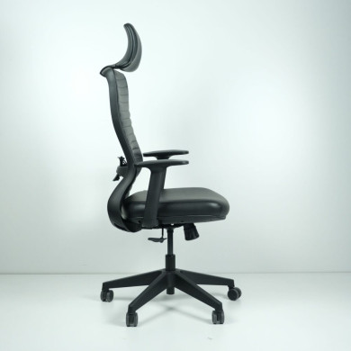 Arya Menadžerske Stolice